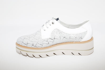 CALLAGHAN - 14837 Laced Wedge Shoe - Silver Print