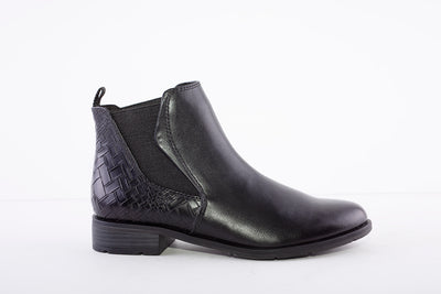 MARCO TOZZI - 25040-096 FLAT CHELSEA BOOT - BLACK
