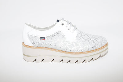 CALLAGHAN - 14837 Laced Wedge Shoe - Silver Print
