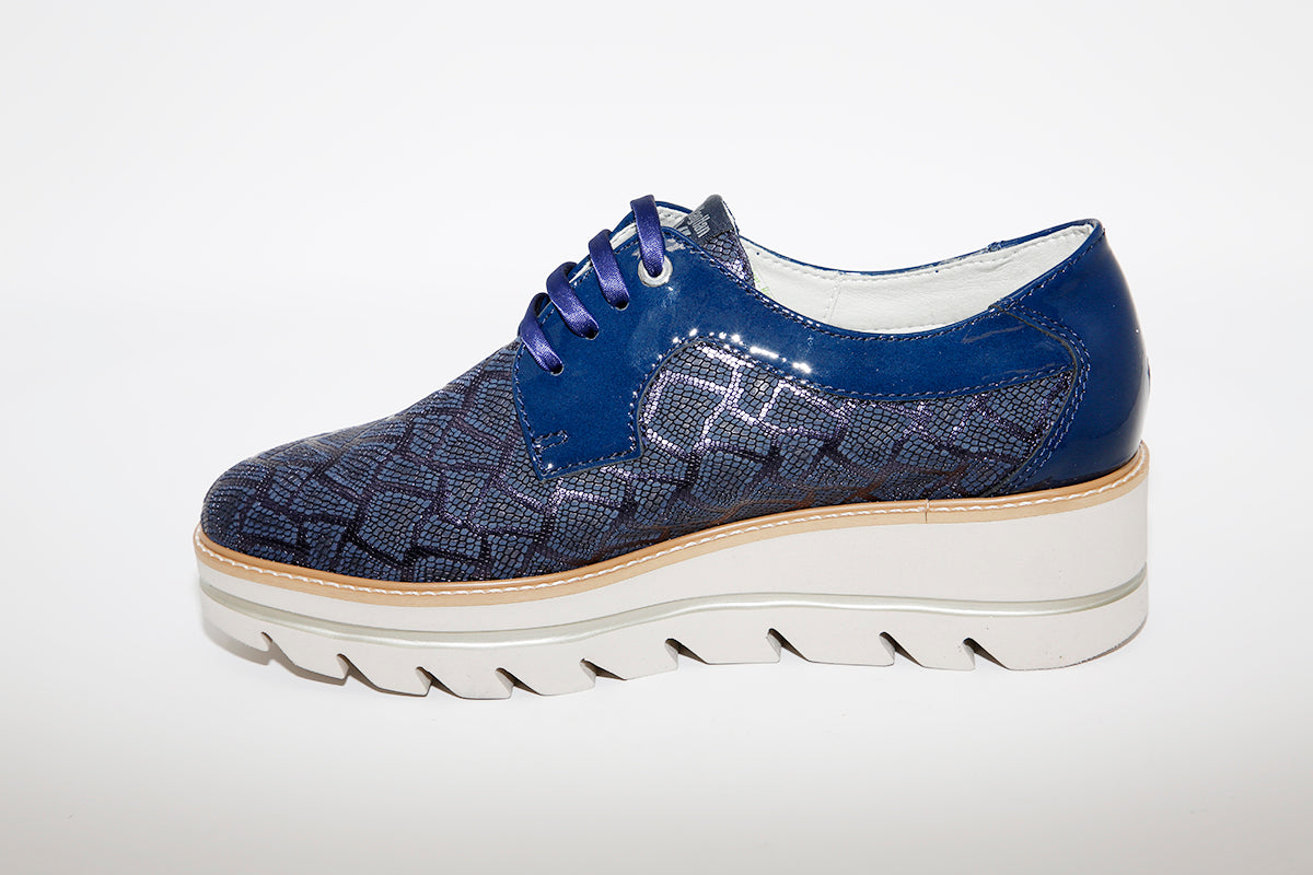 CALLAGHAN - 14837 Laced Wedge Shoe - Navy Print