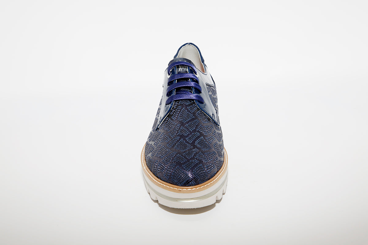 CALLAGHAN - 14837 Laced Wedge Shoe - Navy Print