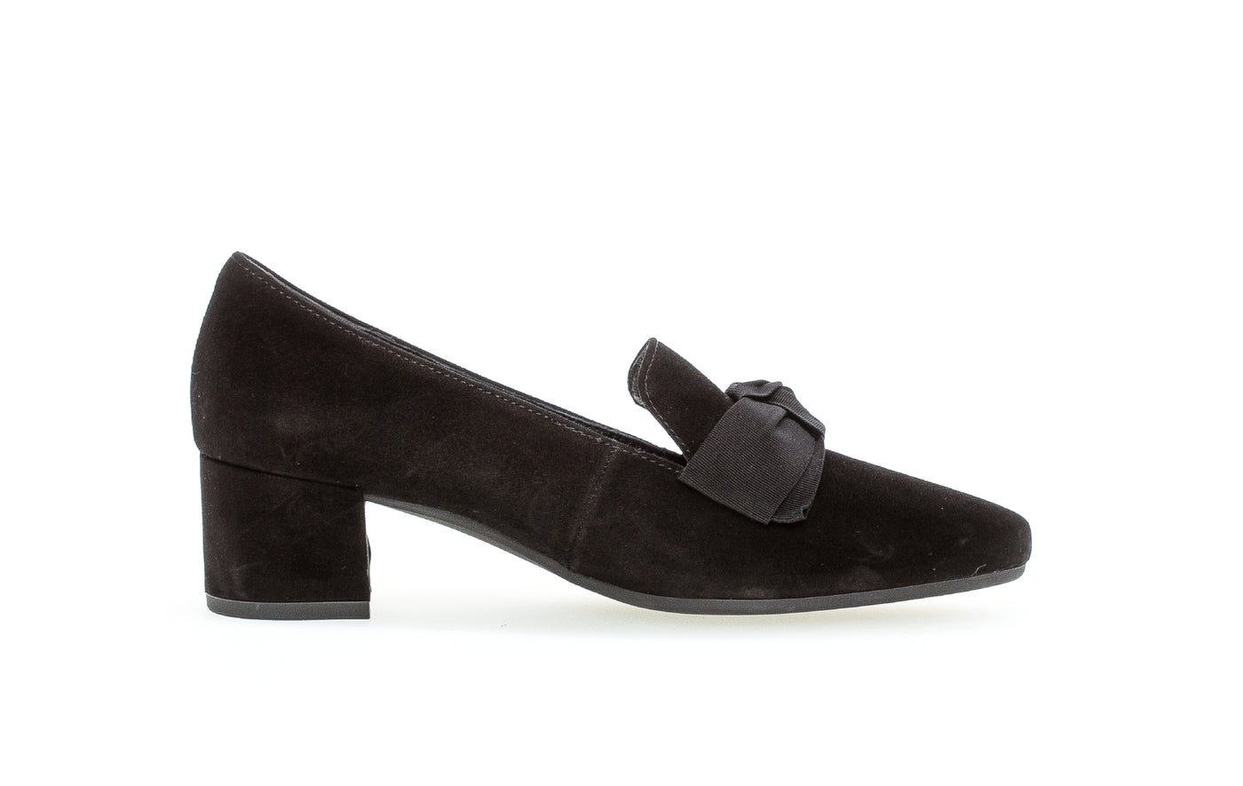 GABOR - 52.142.47 LOW HEEL COURT SHOE - BLACK SUEDE