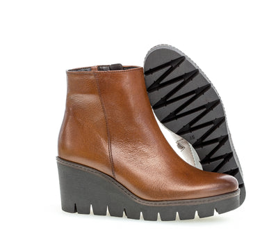 GABOR - 54.780.24 MEDIUM WEDGE BOOT - TAN LEATHER