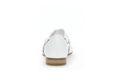 GABOR - 42.761.50 LOW HEEL CRISS-CROSS SANDAL - WHITE LEATHER