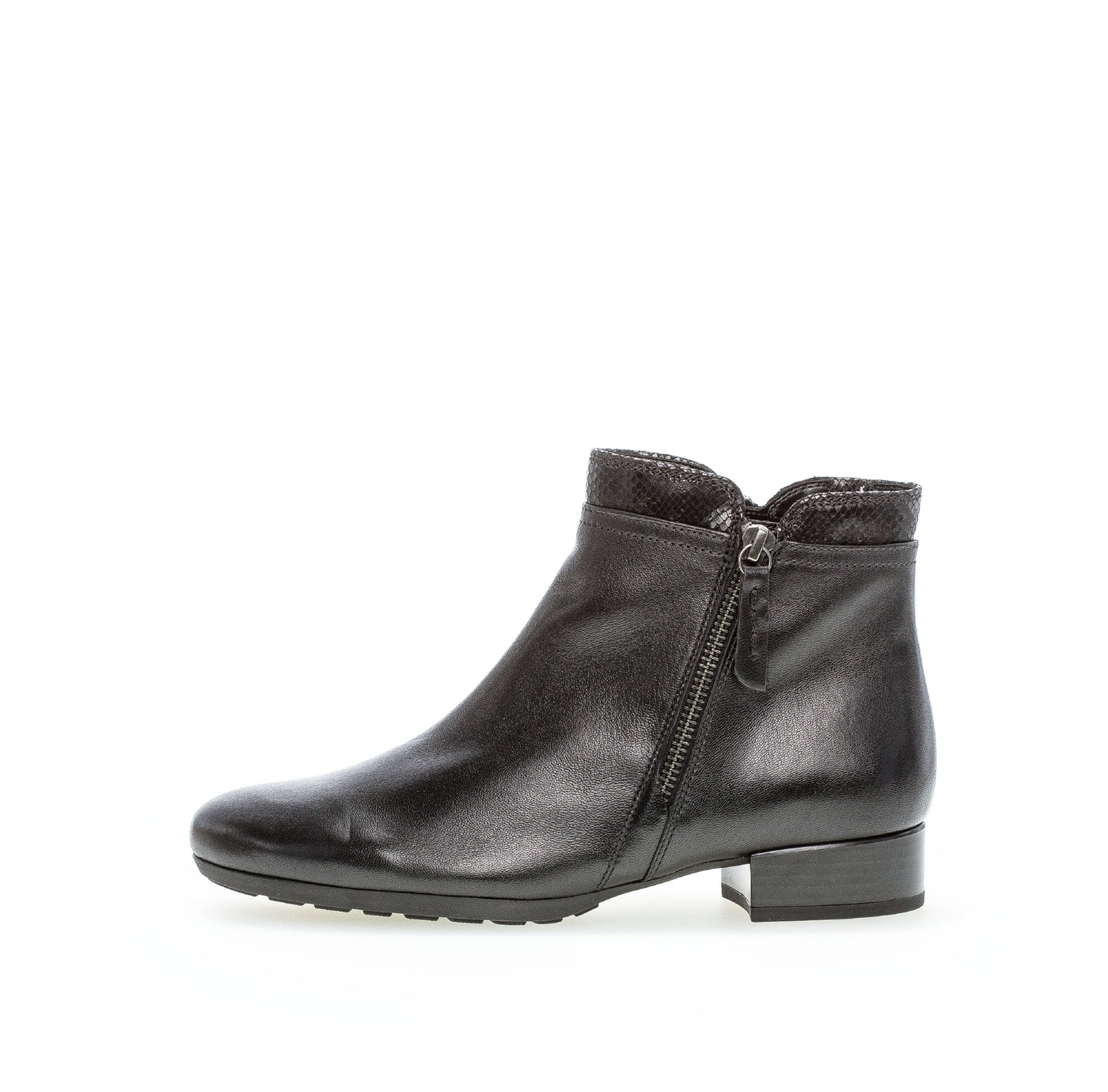 GABOR - 72.718.27 FLAT ANKLE BOOT - BLACK