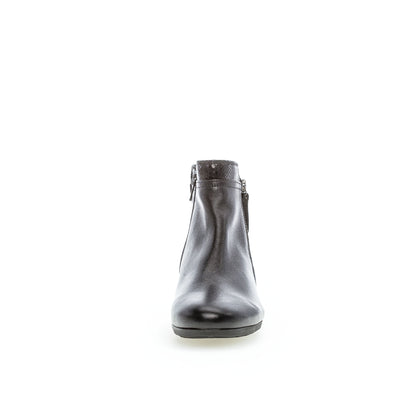 GABOR - 72.718.27 FLAT ANKLE BOOT - BLACK