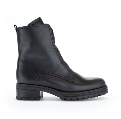 GABOR - 72.783.57 FLAT FASHION BOOT WITH CRISS-CROSS FRONT - BLACK
