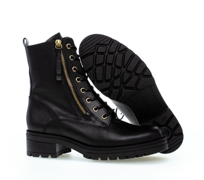 GABOR - 72.785.67 LOW HEEL COMFORT LACED ANKLE BOOT - BLACK LEATHER