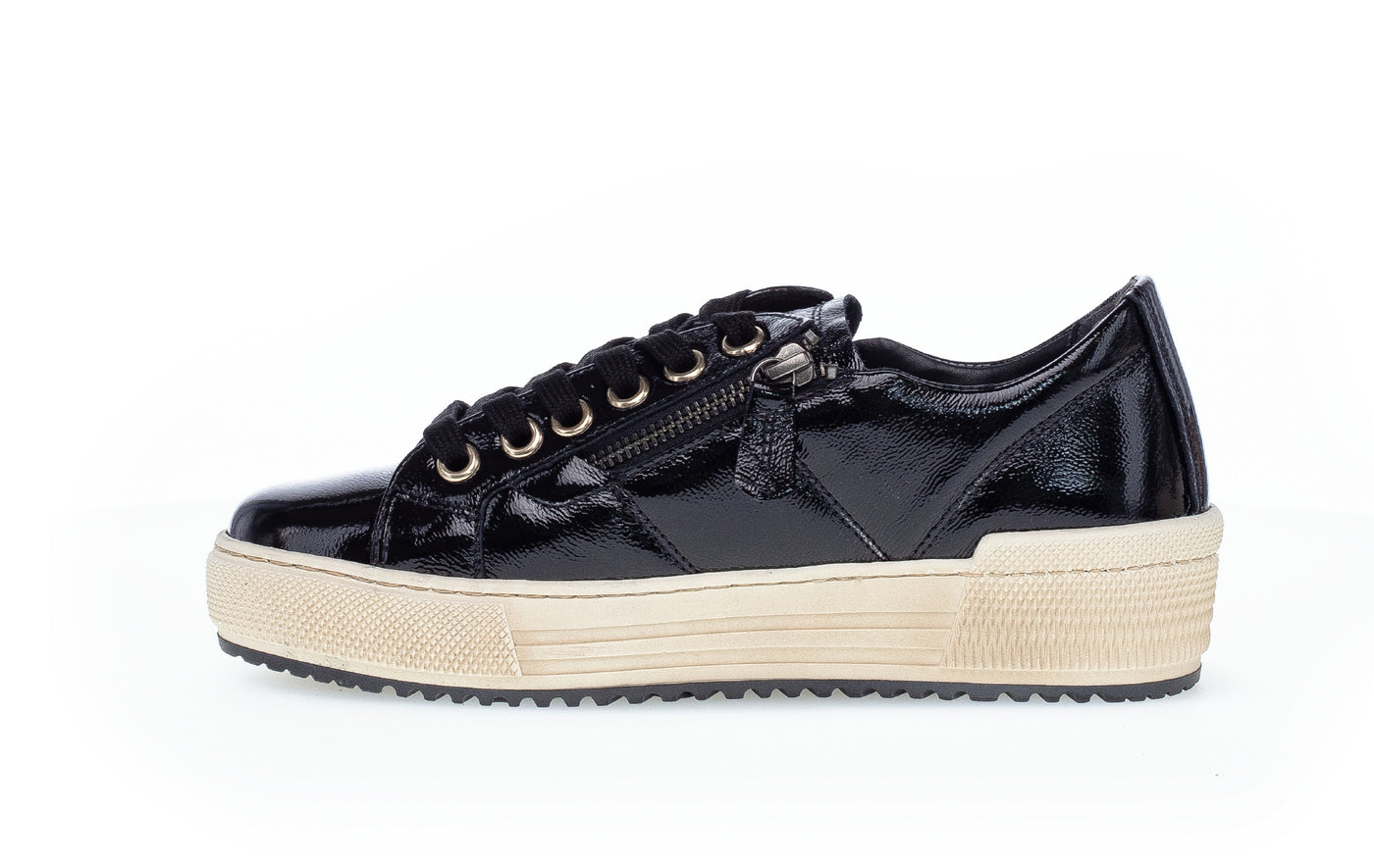 GABOR 76.538.97 - LACED FASHION SHOE WTH WHITE SOLE - BLACK PATENT