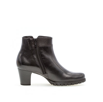 GABOR 76.591.67 - MEDIUM HEEL ANKLE BOOT WITH ZIP DETAIL - BLACK LEATHER