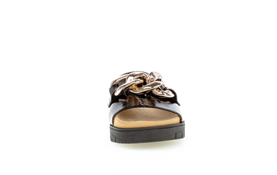 GABOR - 83.743.97 LOW WEDGE MULE - BLACK PATENT