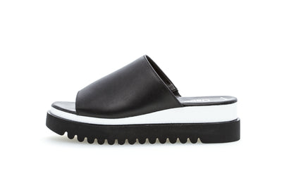 GABOR - 84.613.27 MEDIUM WEDGE MULE - BLACK LEATHER