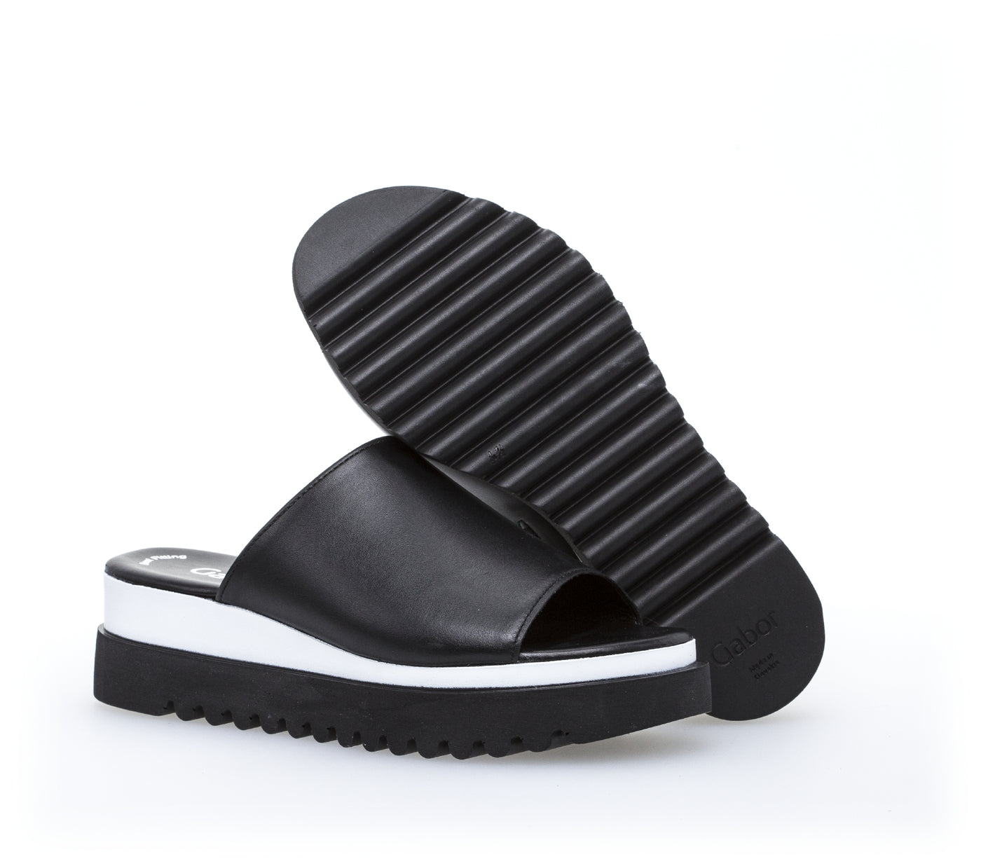 GABOR - 84.613.27 MEDIUM WEDGE MULE - BLACK LEATHER