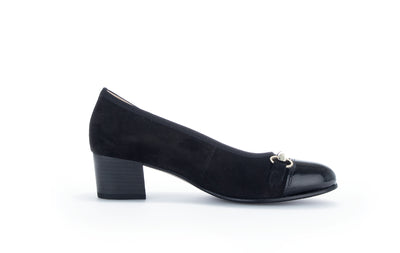 GABOR - 92.223.47 LOW BLOCK HEEL COURT SHOE - BLACK