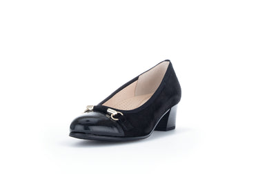 GABOR - 92.223.47 LOW BLOCK HEEL COURT SHOE - BLACK
