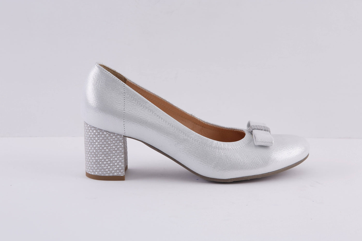 BIOECO - 5856 BOCK HEEL COURT SHOE - SILVER