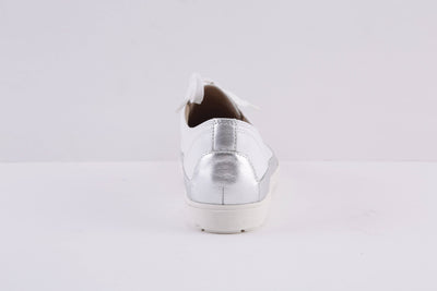 CAPRICE - 23654-102 FLAT LACED SHOE - WHITE
