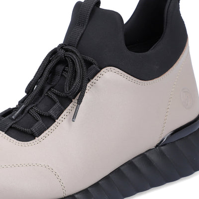 REMONTE LOW WEDGE LACED SLIP-ON SHOE - TAUPE/BLACK