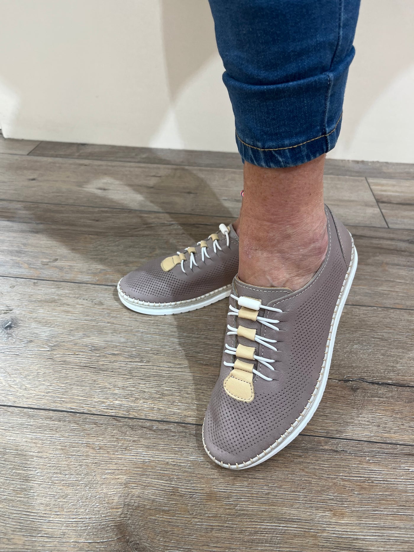 CALISIR 1703 MOC LACE SLIP-ON SHOE - TAUPE