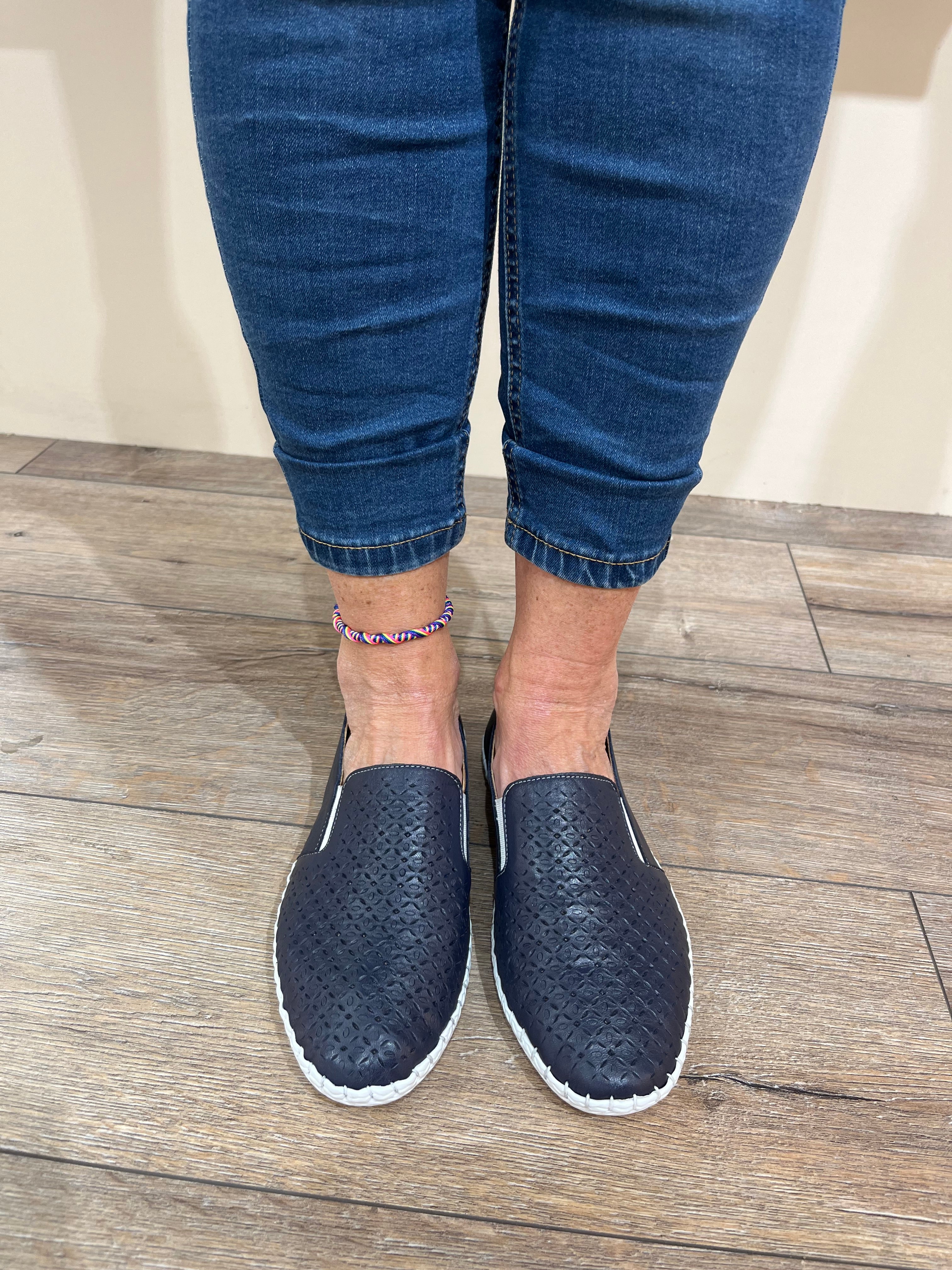 Calisir 433 Slip-On Shoe - Navy | Stylish Comfort in Every Step ...