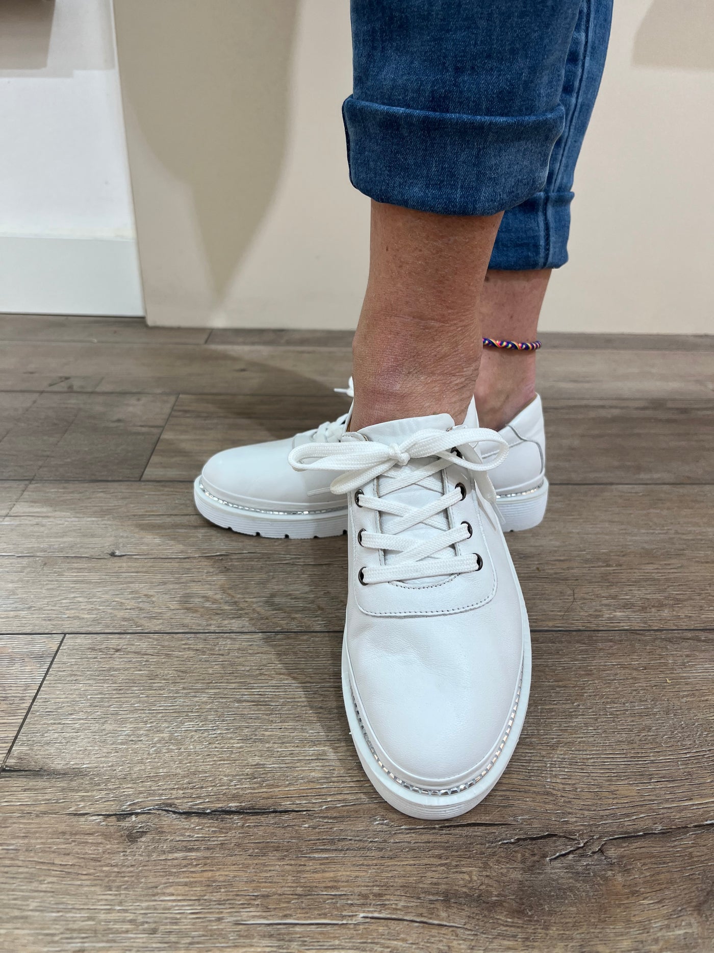 CALISIR 110 PLAIN LACED SHOE - WHITE