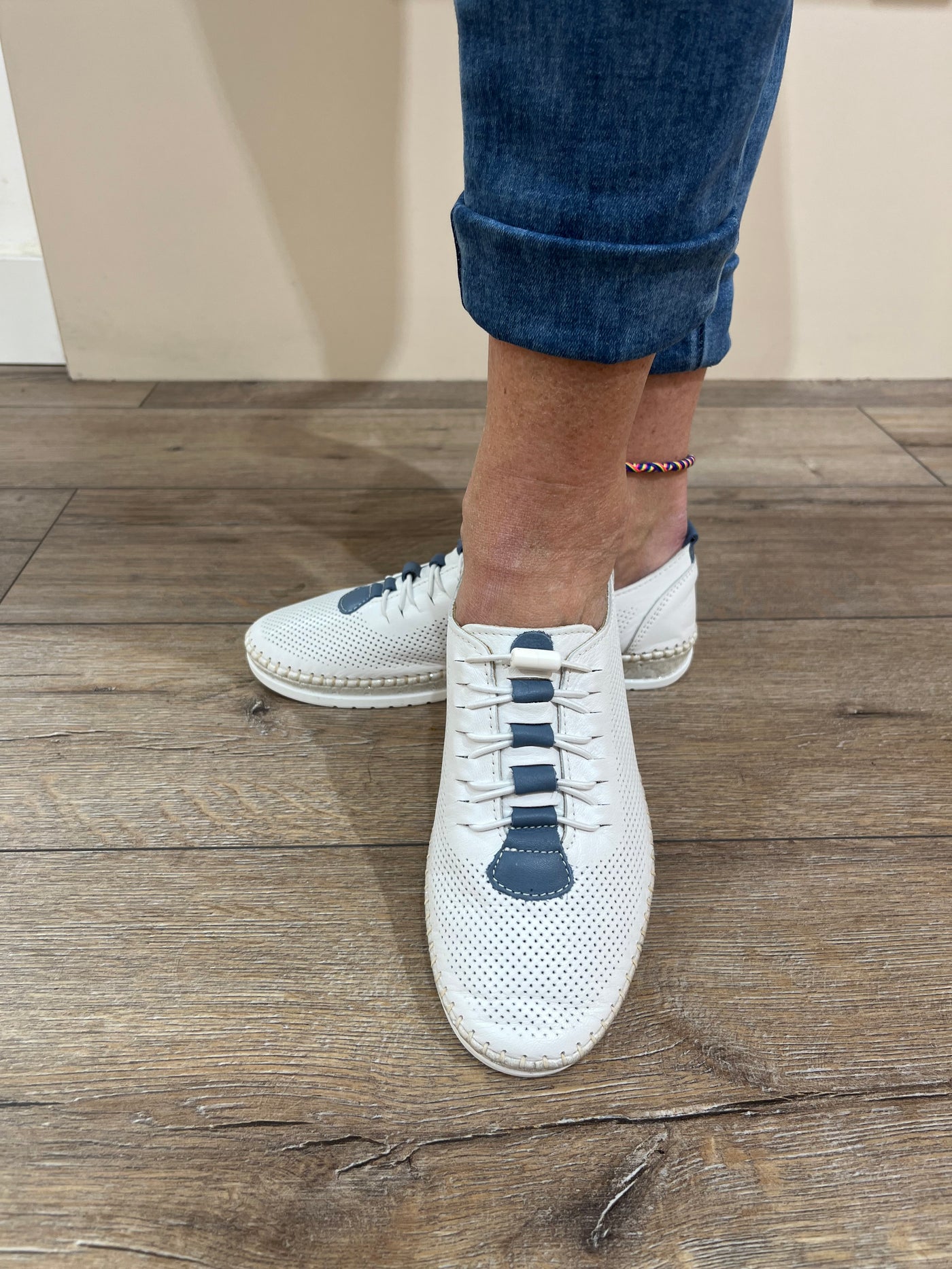 CALISIR 1703 MOC LACE SLIP-ON SHOE - WHITE – Victor Dwyer Ladies ...
