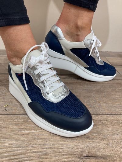 CALLAGHAN - 30002 LOW WEDGE LACED SHOE - NAVY MULTI