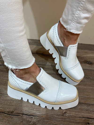 MARCO MOREO- B1166 C03 SLIP-ON WEDGE FASHION SHOE - WHITE PATENT