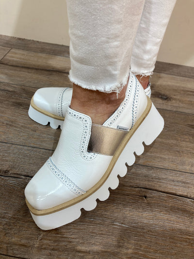 MARCO MOREO- B1166 C03 SLIP-ON WEDGE FASHION SHOE - WHITE PATENT