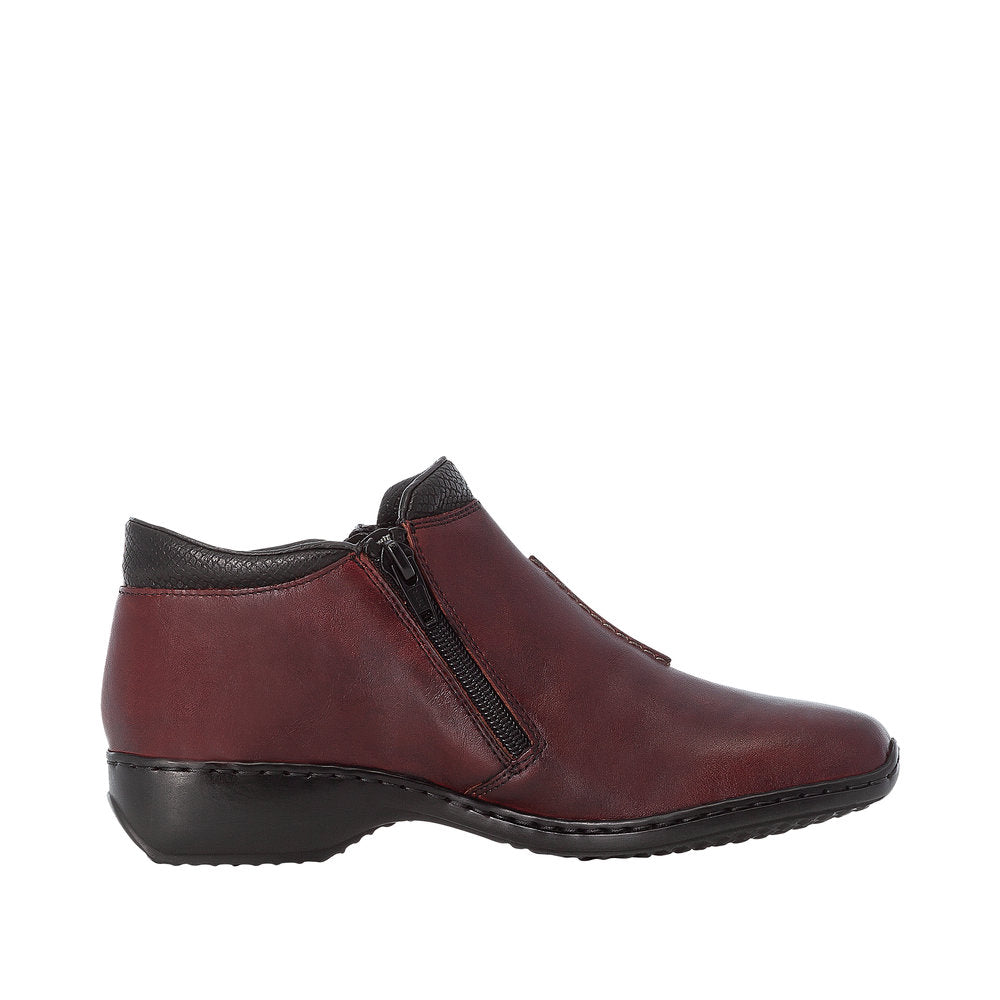 RIEKER L3882-35 FLAT ZIP ANKLE BOOT - WINE
