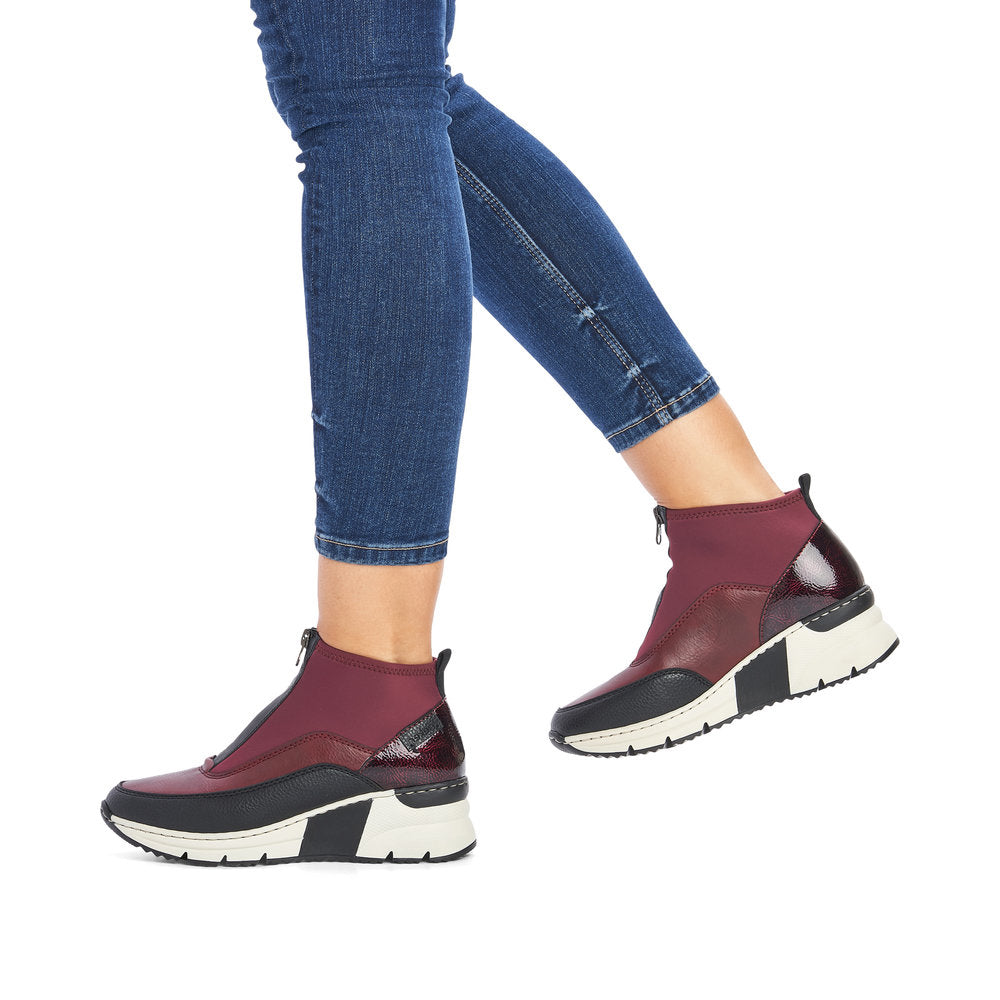 RIEKER - N6352-35 LOW WEDGE FRONT ZIP ANKLE BOOT - BURGUNDY