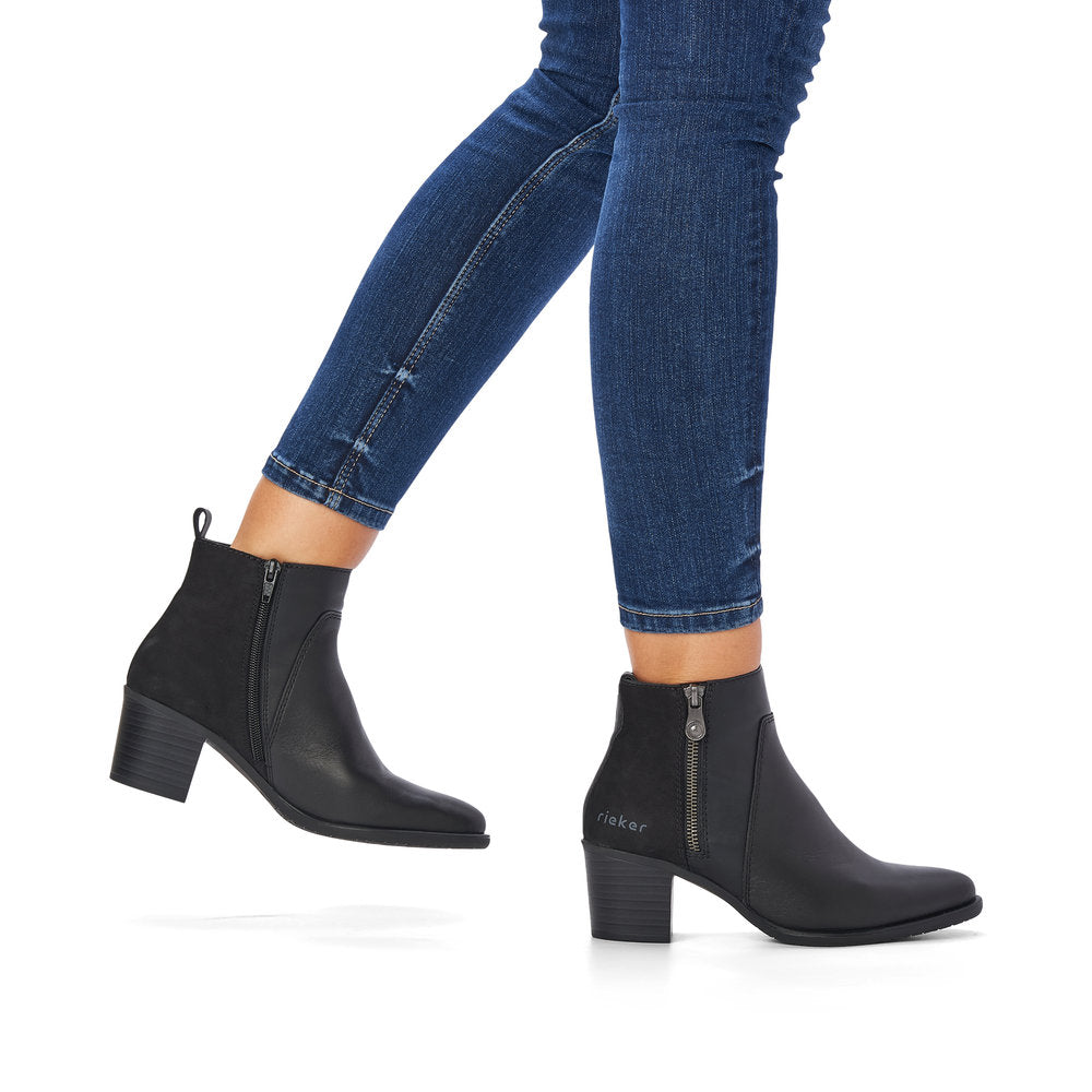 RIEKER - Y2051-00 MEDIUM BLOCK HEEL BOOT - BLACK