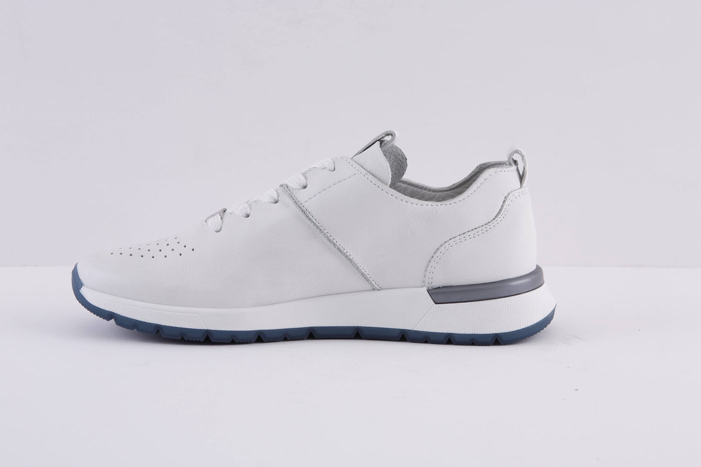 ARA - 24102-10 LACED COMFORT SHOE - WHITE