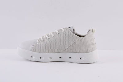 ECCO - 209703 50874 STREET 720 COMFORT WATERPRROF LACED SHOE - WHITE