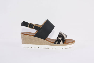 LUNAR - JLH332 ZELDA-MEDIUM WEDGE FASHION SANDAL - BLACK