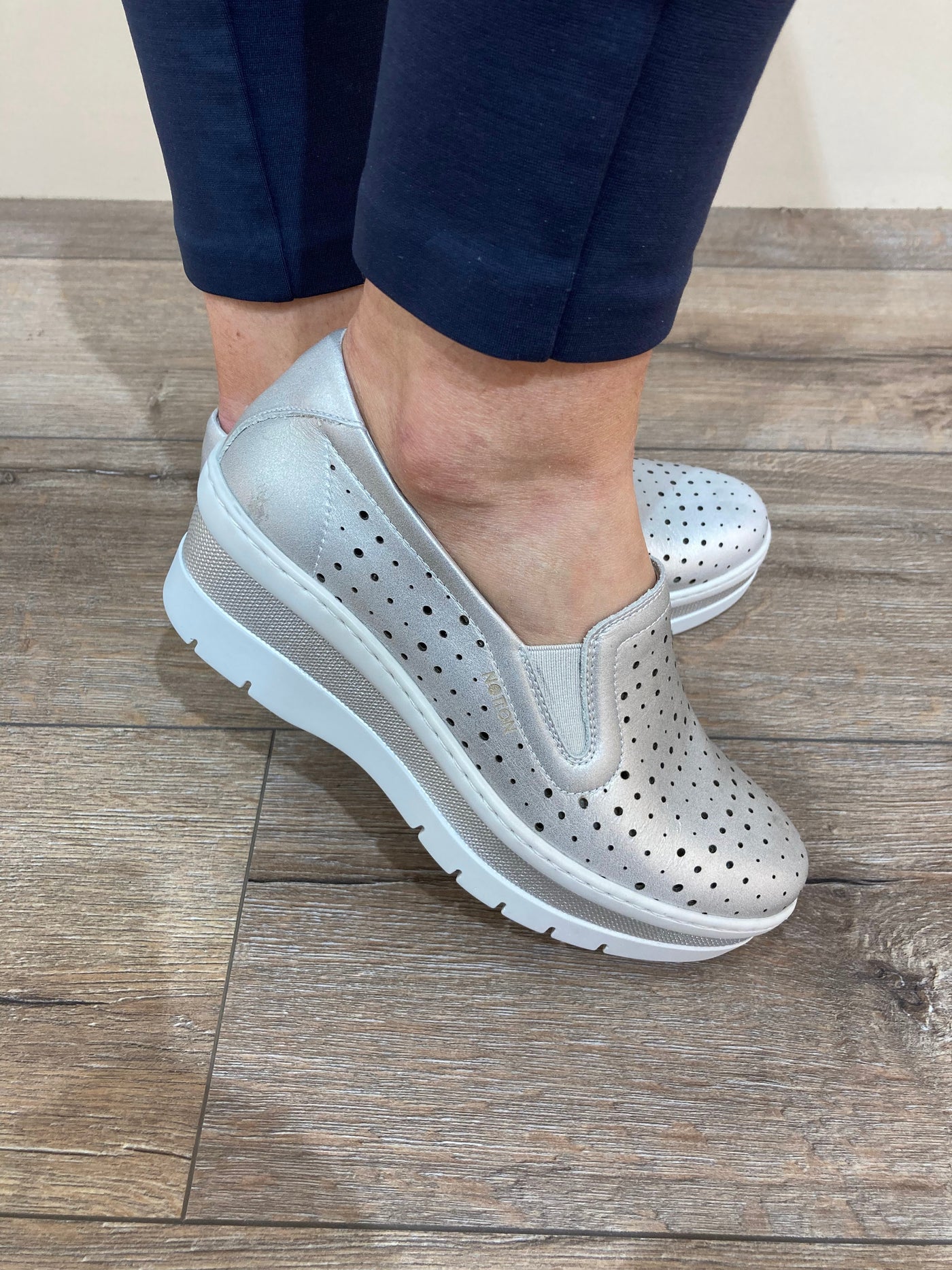 NOTTON - 3513 HIGH WEDGE SLIP-ON SHOE - SILVER
