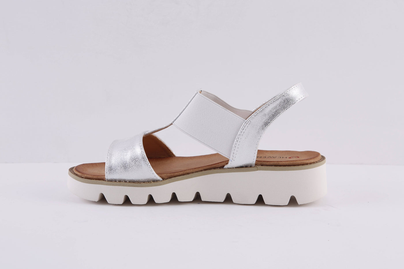 HEAVENLY FEET - RITZ CHUNKY FLAT FASHION SANDAL -  WHITE/SILVER