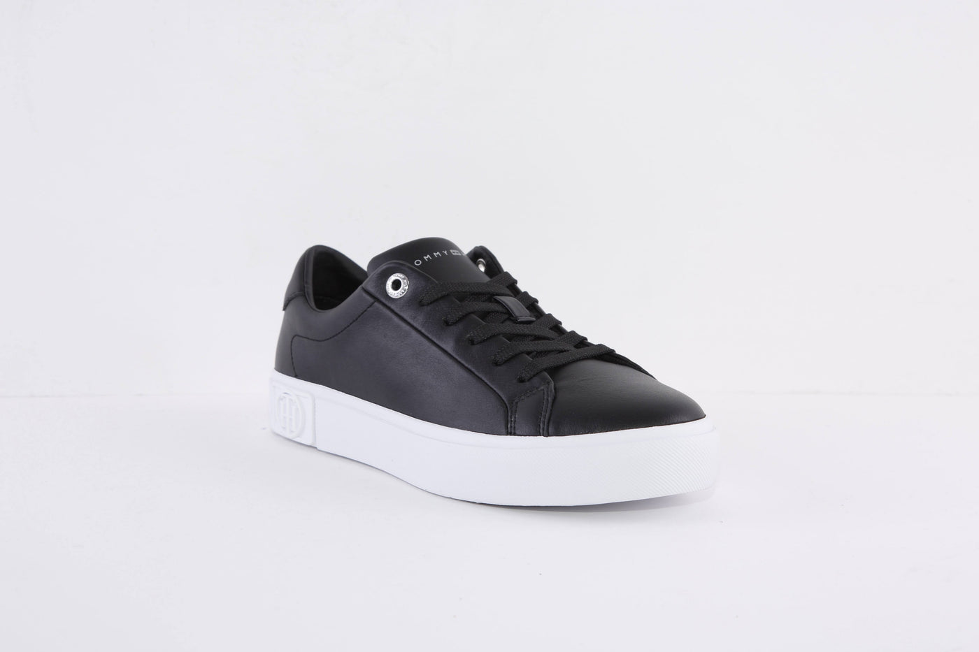 TOMMY HILFIGER - TH BRANDED FOXING LACED TRAINER - BLACK