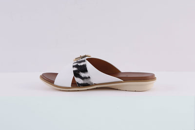 LUNAR - JLH277 REESE-FLAT FASHION MULE - WHITE